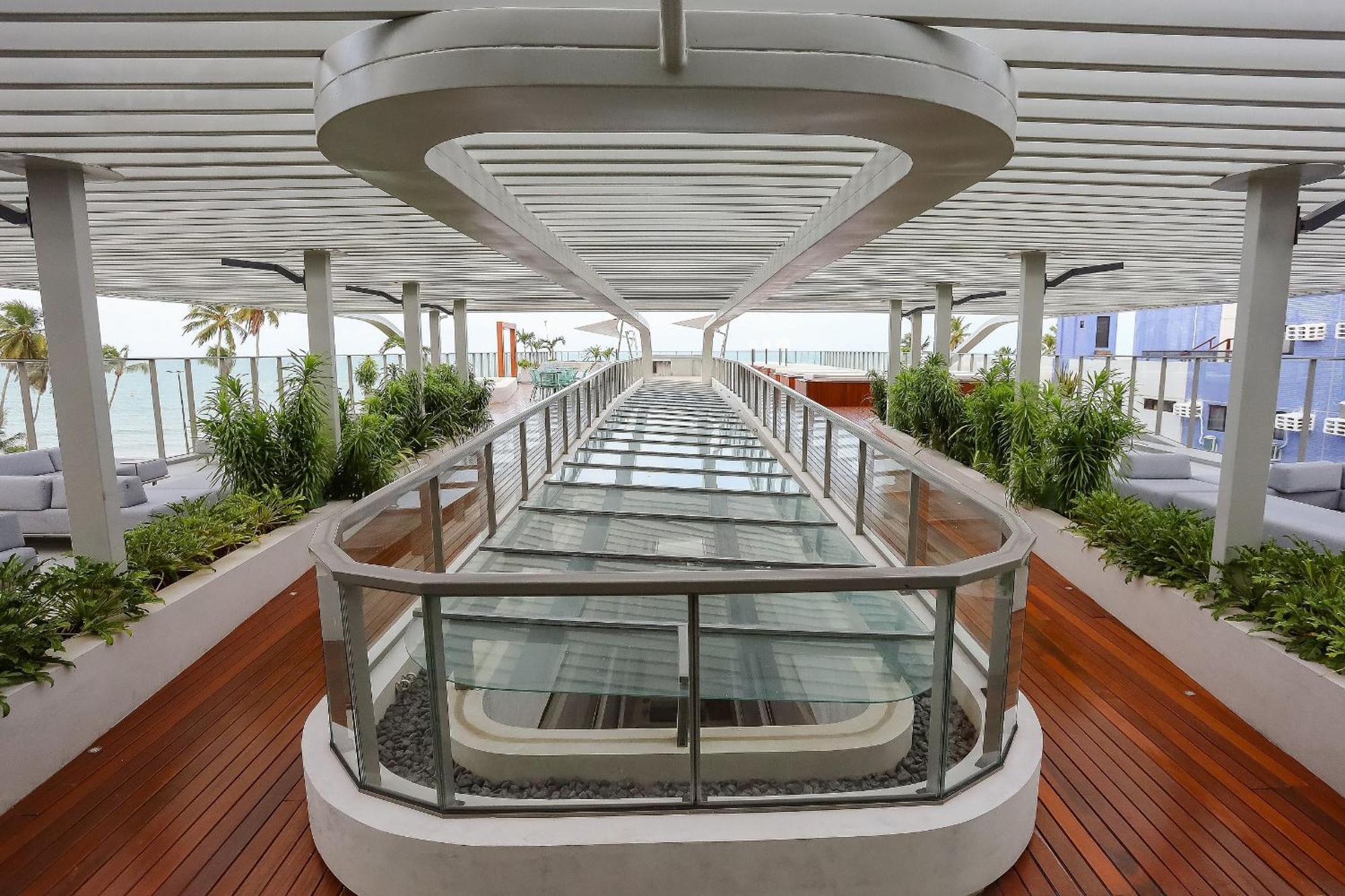 Setai Yacht Premium - By Almare Flats Apartment *