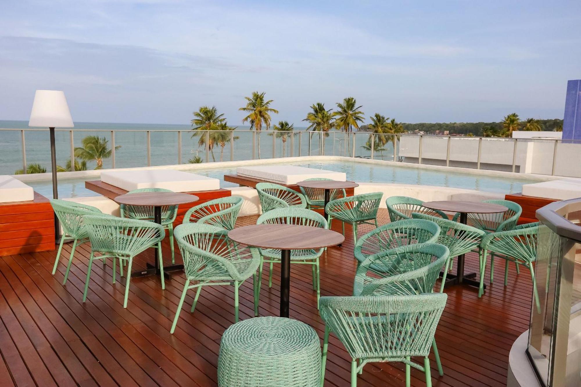 Setai Yacht Premium - By Almare Flats Apartment