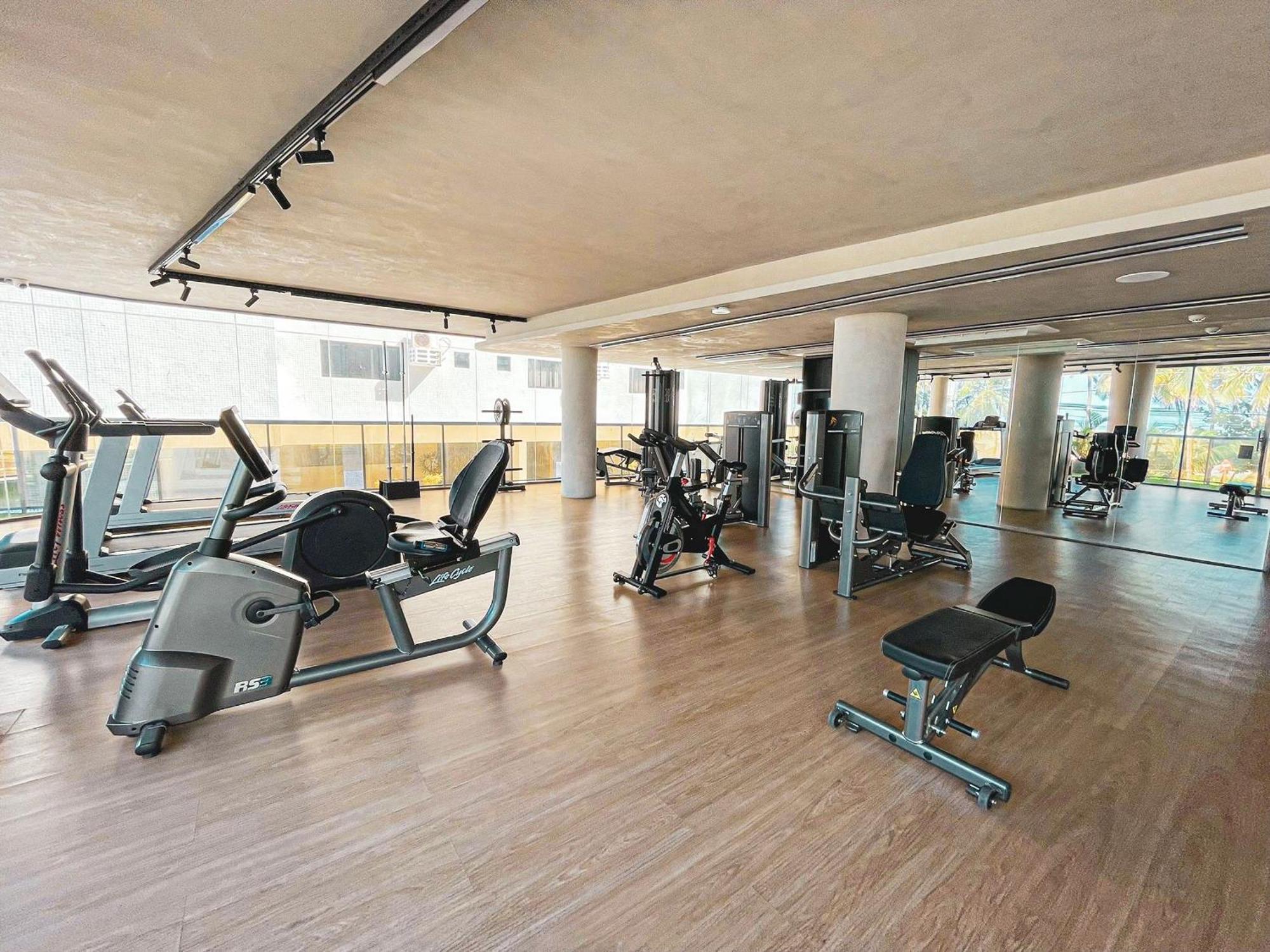 Setai Yacht Premium - By Almare Flats Apartment *